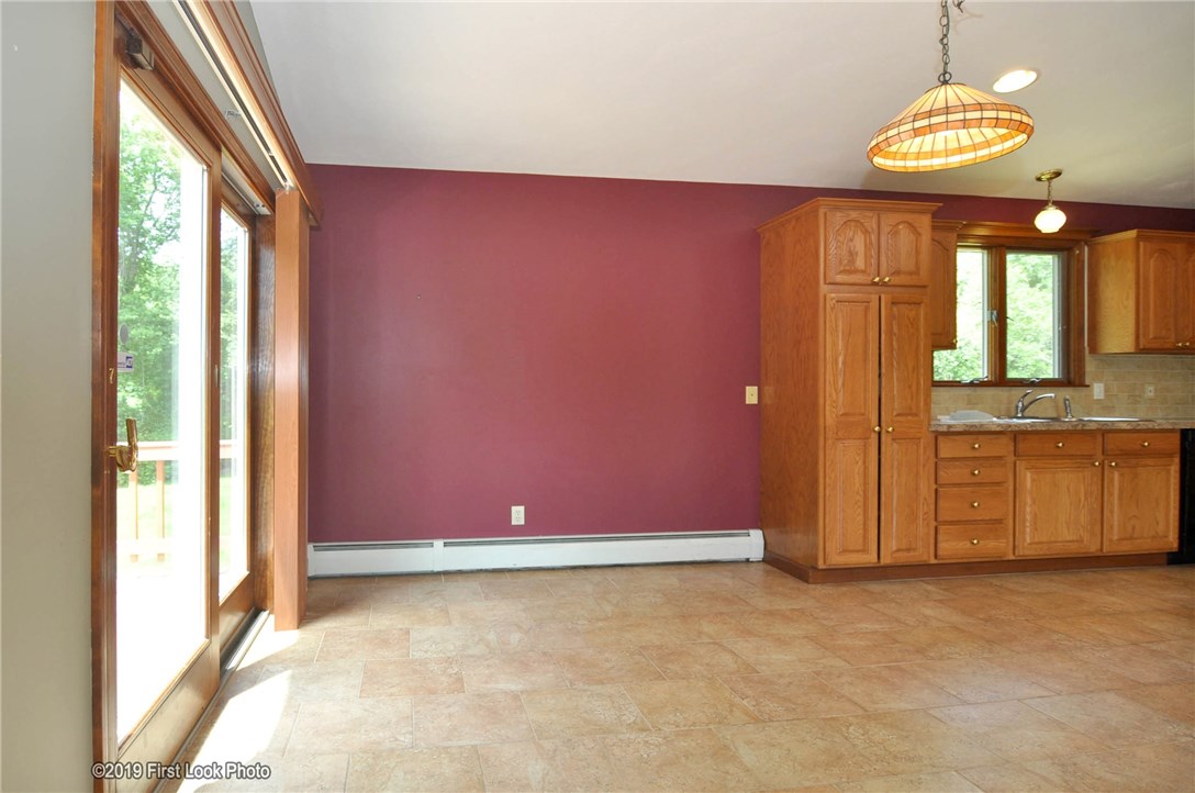 1289 Chopmist Hill Road Scituate, RI 02857 - Photo 16 of 38