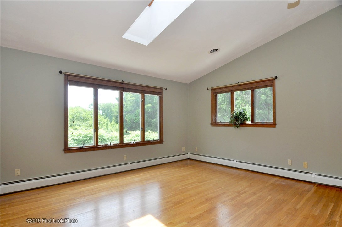 1289 Chopmist Hill Road Scituate, RI 02857 - Photo 22 of 38