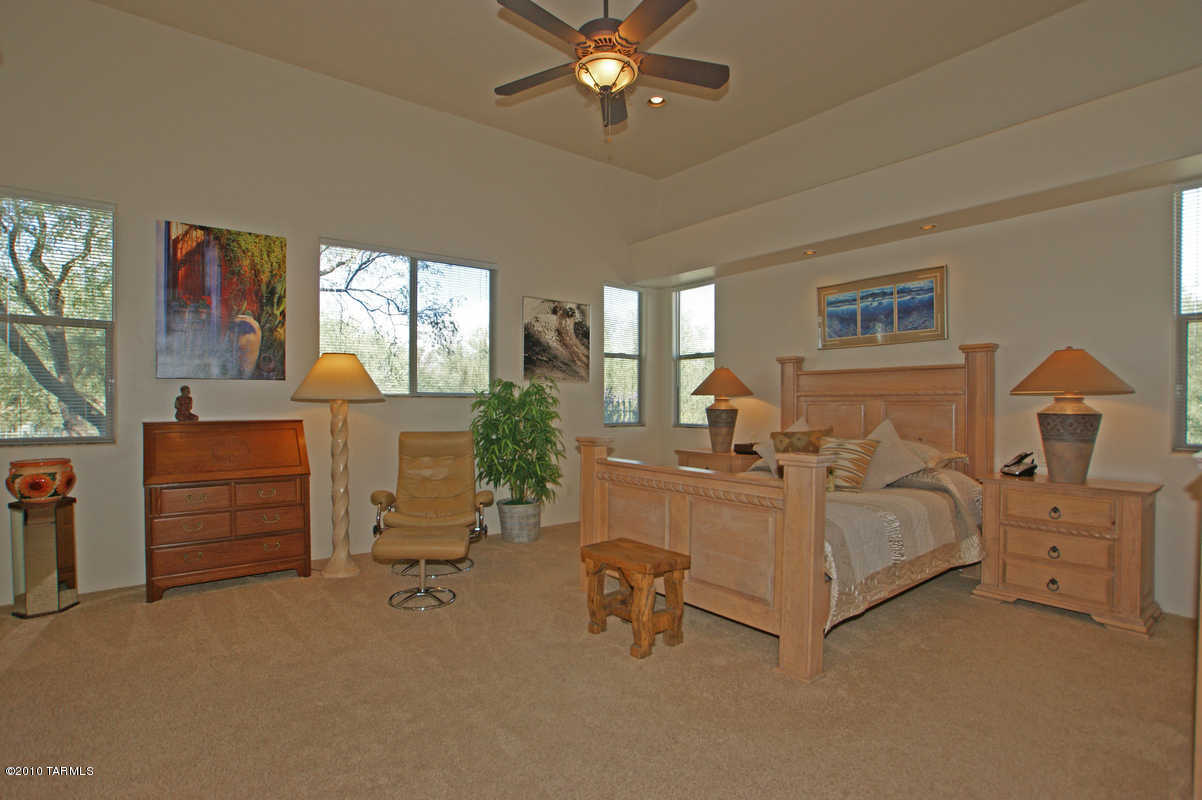 11107 East Tanque Verde Road Tucson, AZ 85749 - Photo 12 of 27 Gallery Image 12