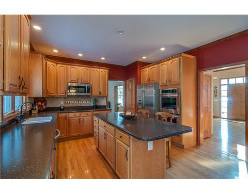 14689 Old Farm Road Granger, IN 46530 - Photo 6 of 24 Gallery Image 6
