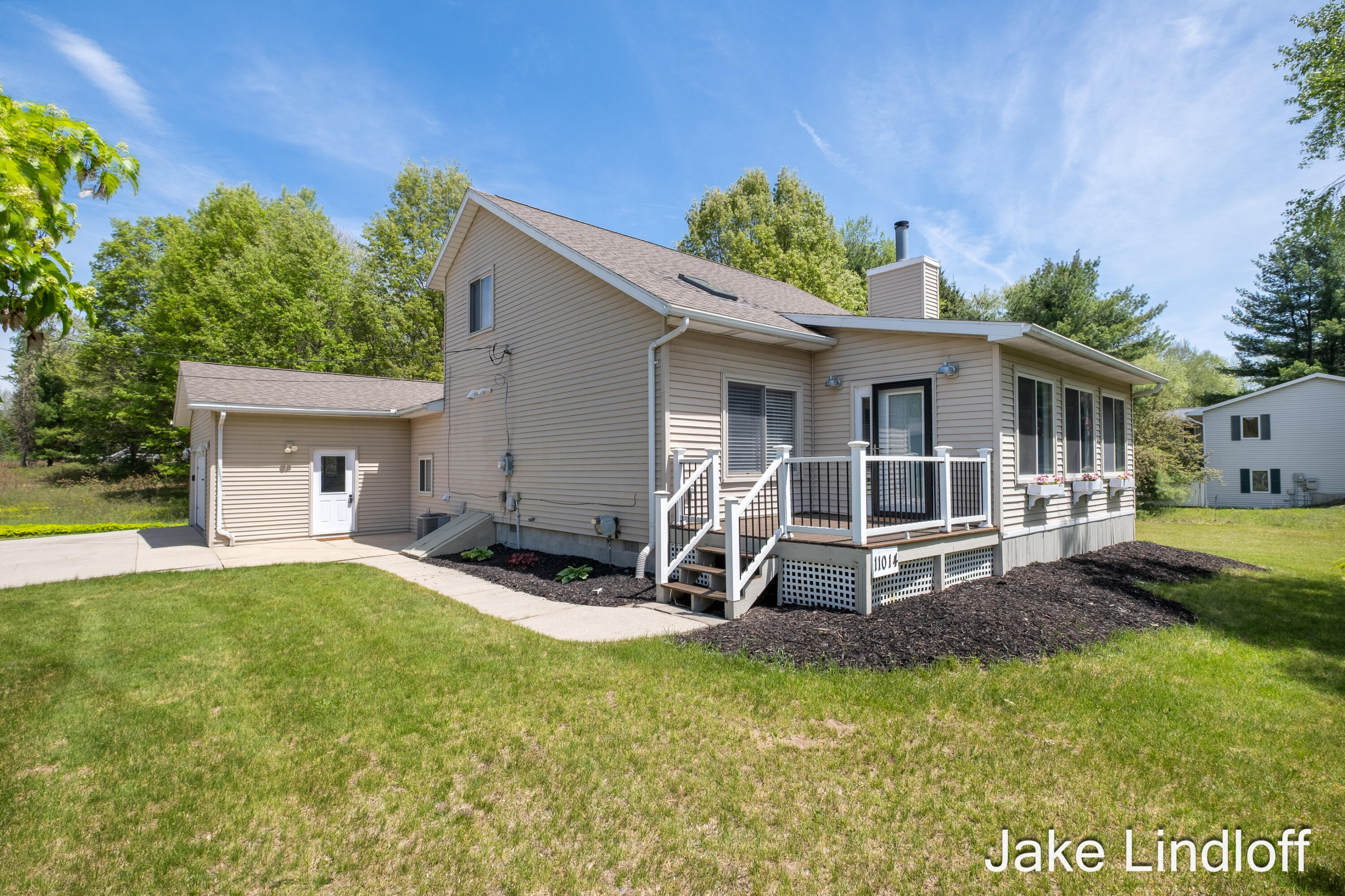 11014 East Royal Road Stanwood, MI 49346 - Photo 1 of 54 Photo-2