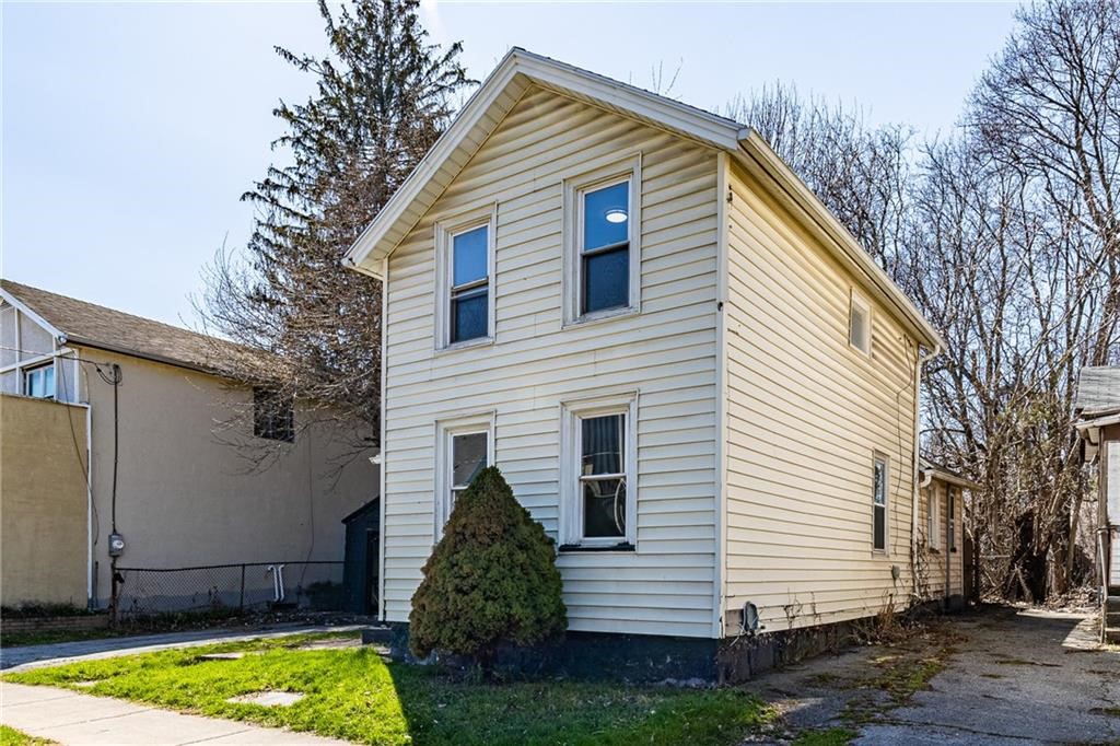223 Orchard Street Rochester, NY 14606 - Photo 2 of 30 Gallery Image 2