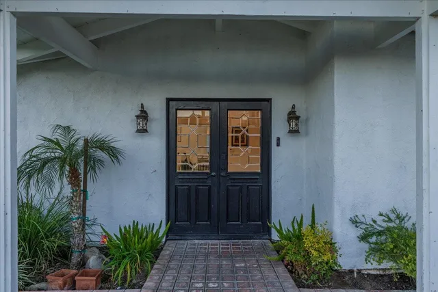 $1,675,000 | 29795 Eagle Point Drive, Canyon Lake, CA 92587