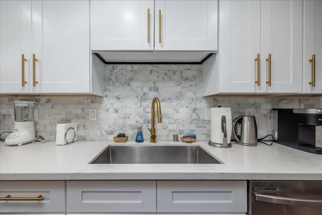 $1,675,000 | 29795 Eagle Point Drive, Canyon Lake, CA 92587