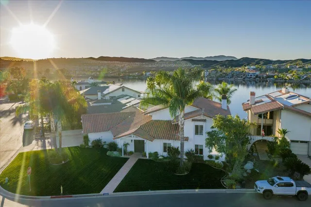 $1,675,000 | 29795 Eagle Point Drive, Canyon Lake, CA 92587