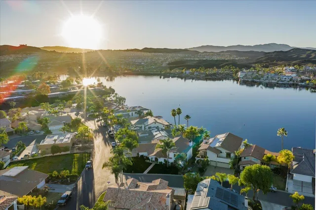 $1,675,000 | 29795 Eagle Point Drive, Canyon Lake, CA 92587