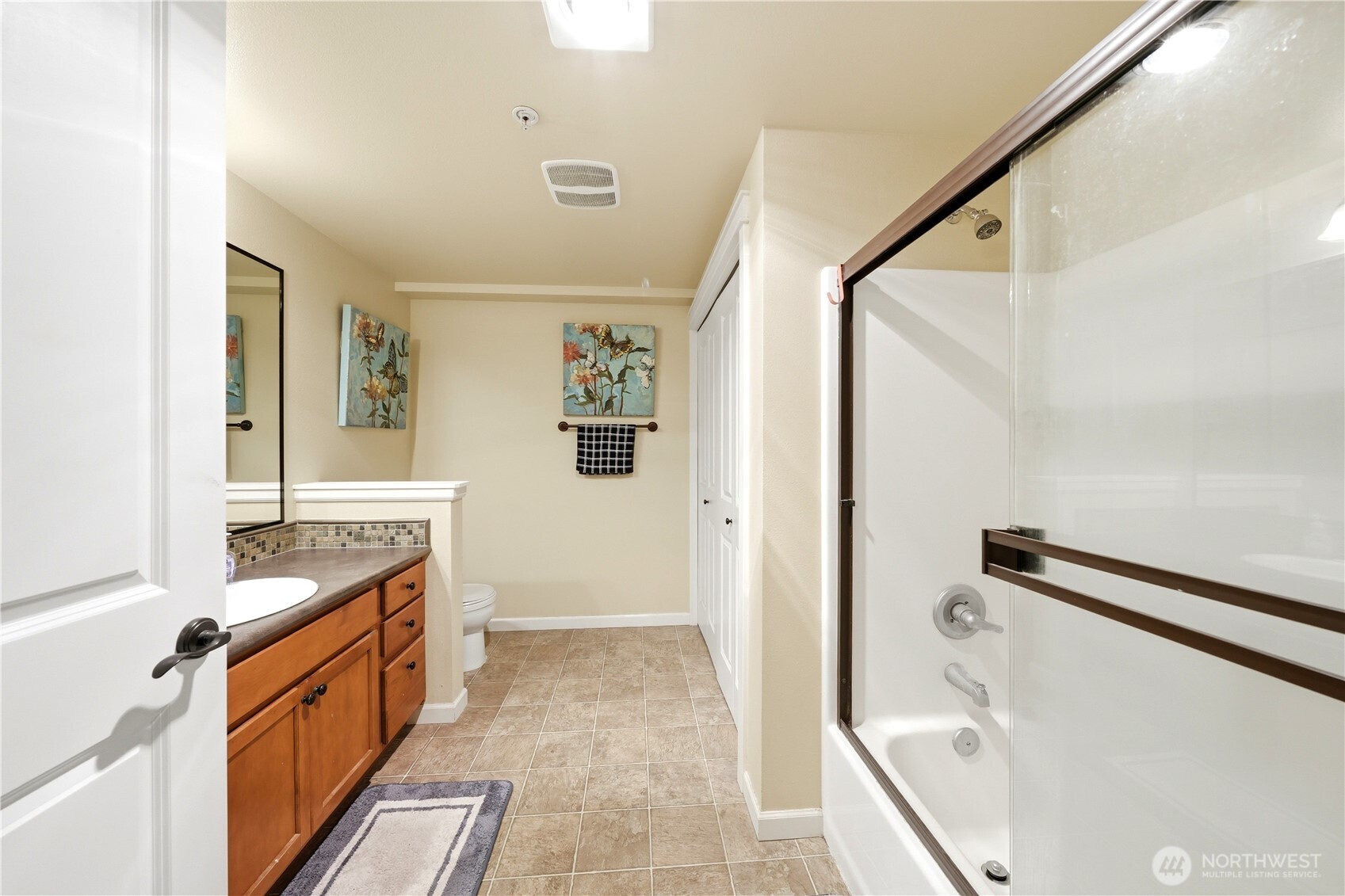 680 32nd Street, Unit C308 Bellingham, WA 98225 - Photo 17 of 22