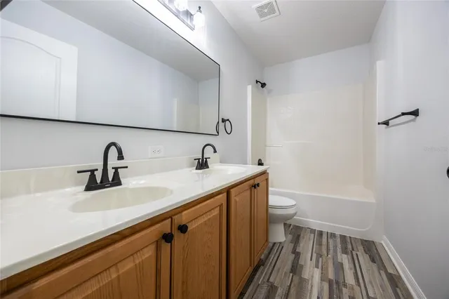 $389,000 | 14384 Northwest 160th Lane, Alachua, FL 32615