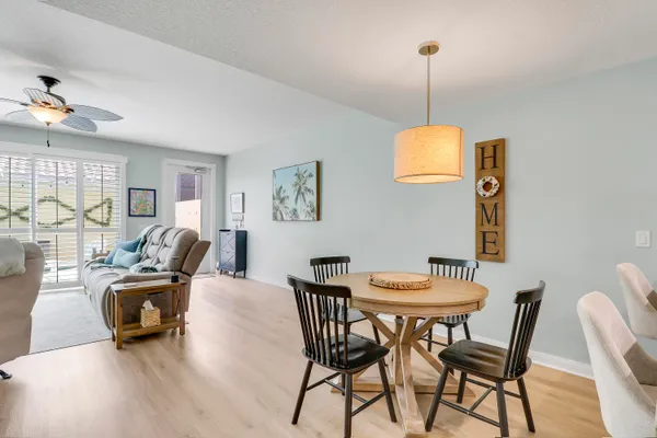 $690,000 | 151 Rivinia Drive, Jupiter, FL 33458