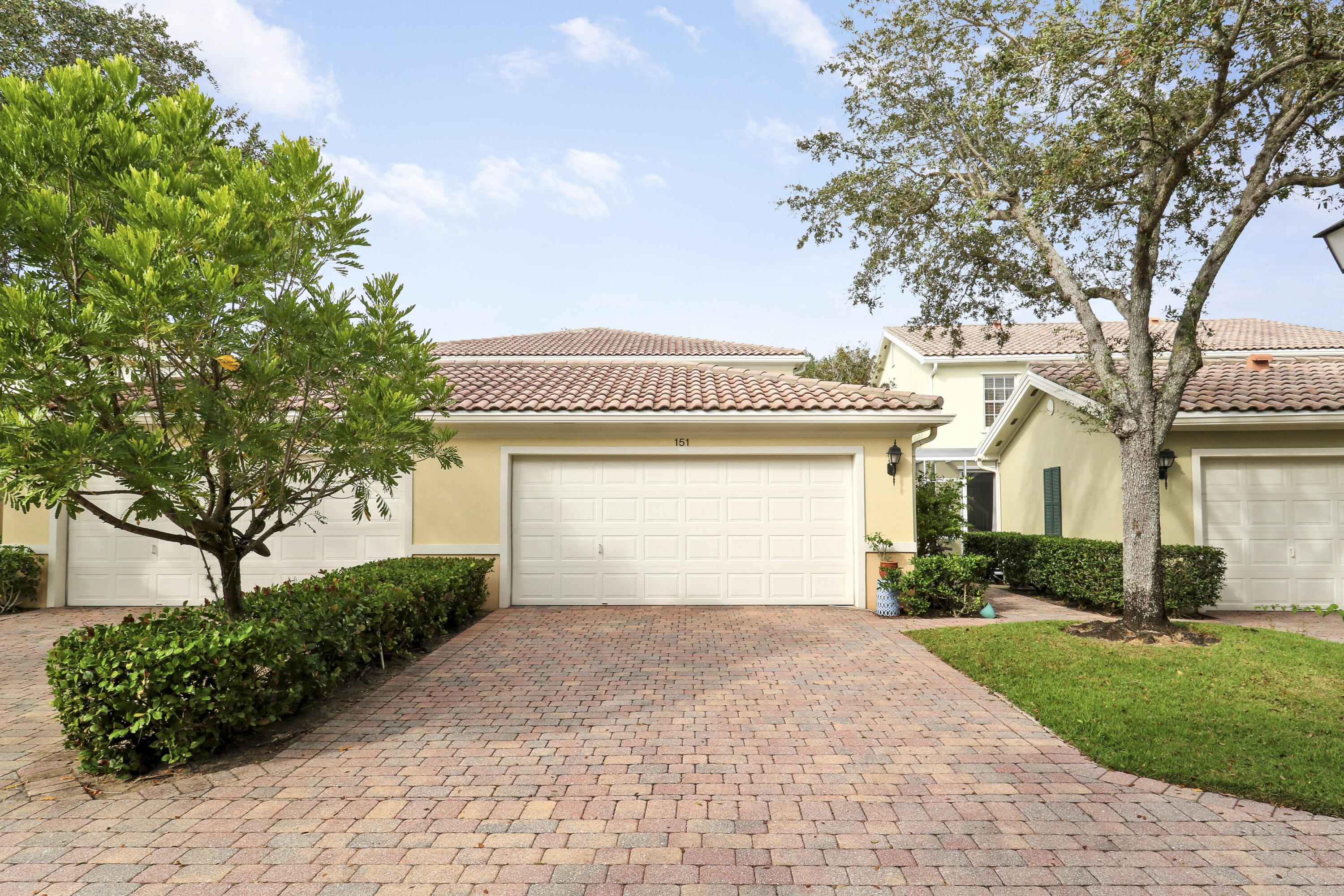 151 Rivinia Drive Jupiter, FL 33458 - Photo 32 of 40 House2-40