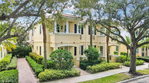 $690,000 | 151 Rivinia Drive, Jupiter, FL 33458