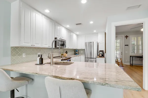 $690,000 | 151 Rivinia Drive, Jupiter, FL 33458