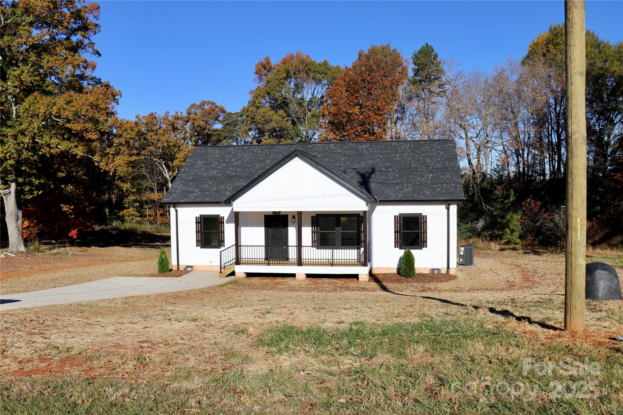 3924 East Maiden Road Maiden, NC 28650 - Photo 2 of 37 Gallery Image 2