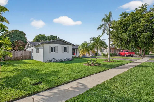 $3,950 | 6720 Northwest 6th Court, Margate, FL 33063