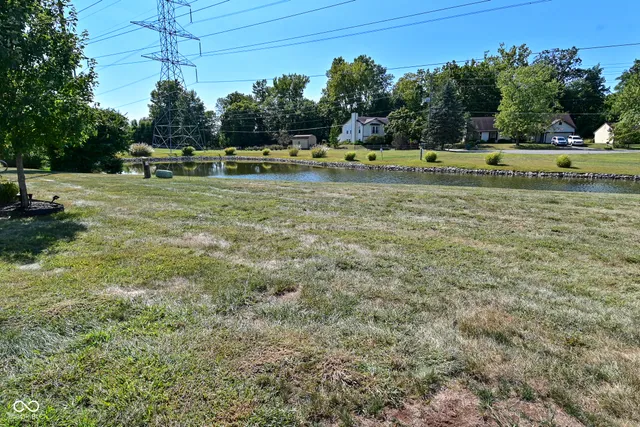 $215,000 | 4106 Eagle Cove W Drive, Indianapolis, IN 46254