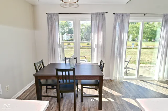 $215,000 | 4106 Eagle Cove W Drive, Indianapolis, IN 46254