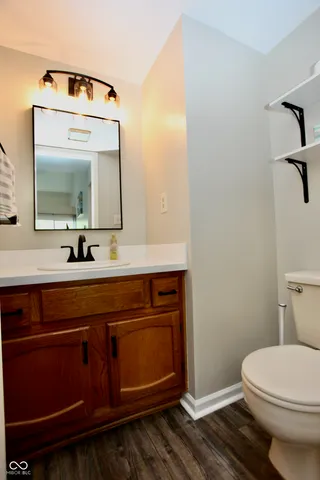 $215,000 | 4106 Eagle Cove W Drive, Indianapolis, IN 46254