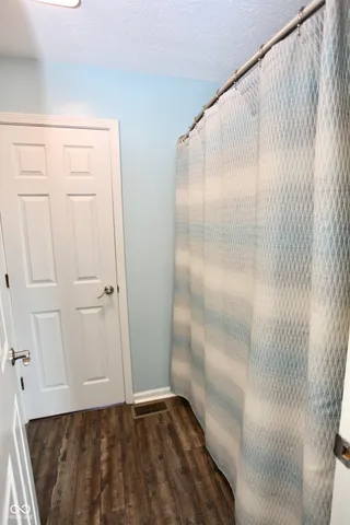 $215,000 | 4106 Eagle Cove W Drive, Indianapolis, IN 46254