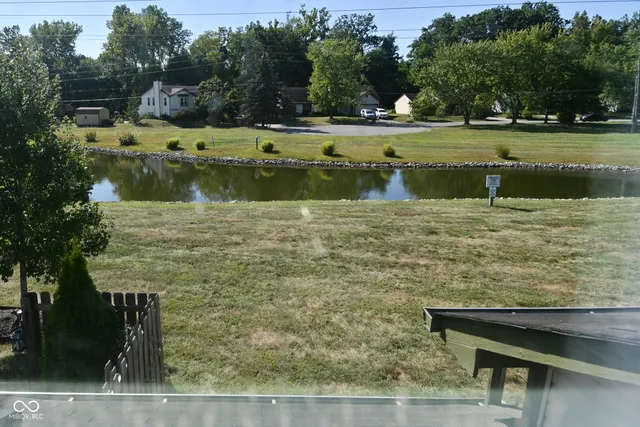 $215,000 | 4106 Eagle Cove W Drive, Indianapolis, IN 46254