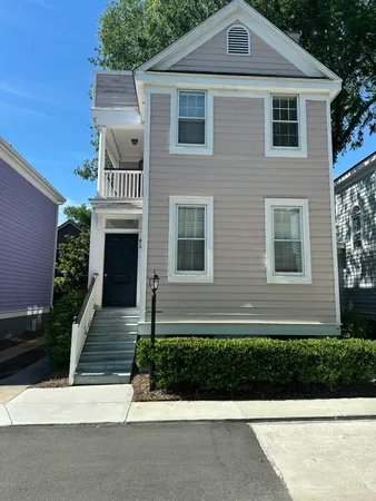 $3,000 | 108 Smith Street, Unit 108F, Charleston, SC 29403