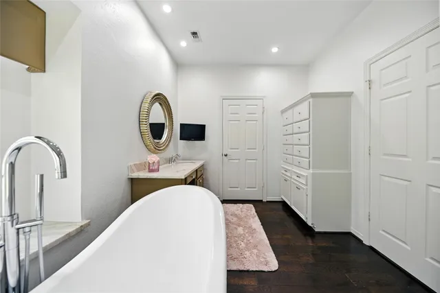 $530,000 | 5603 Sandy Creek Lane, Brenham, TX 77833