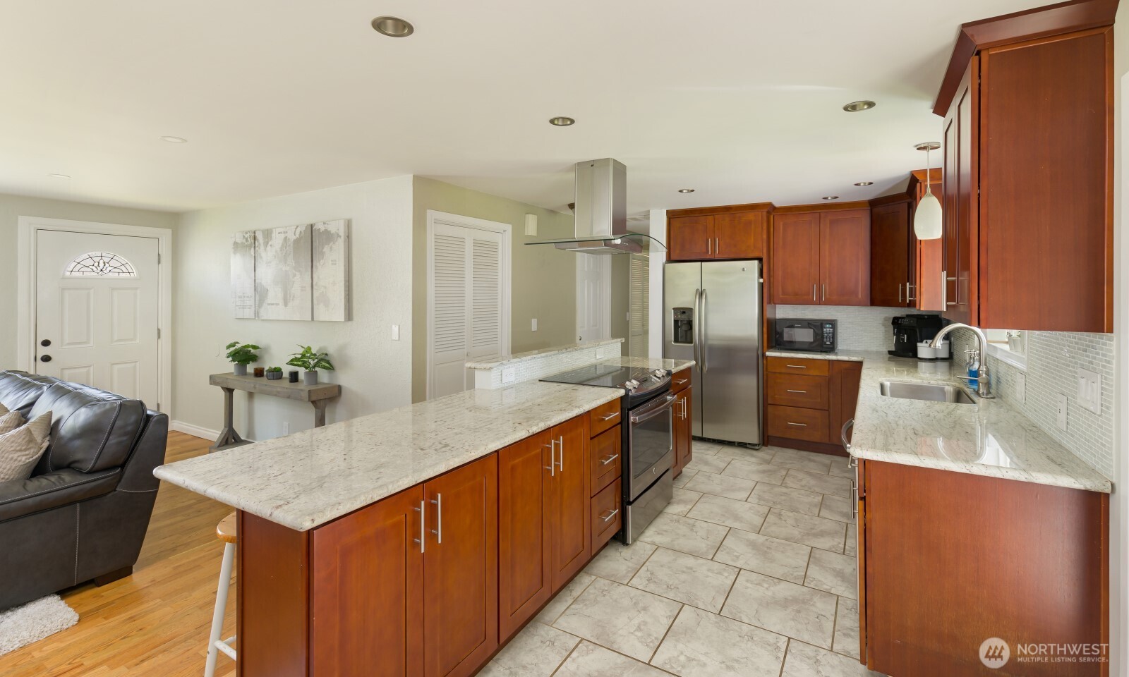 15433 Southeast 144th Place Renton, WA 98059 - Photo 7 of 25