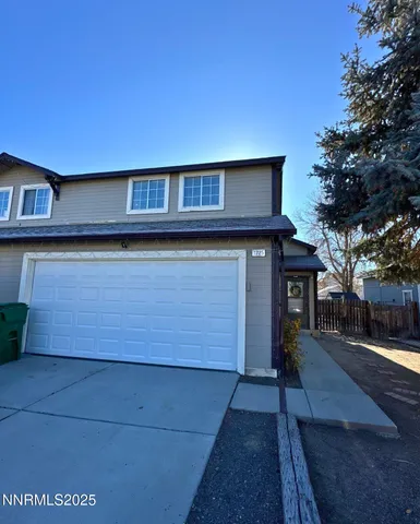 $2,095 | 1725 Catham Lane, Sparks, NV 89434