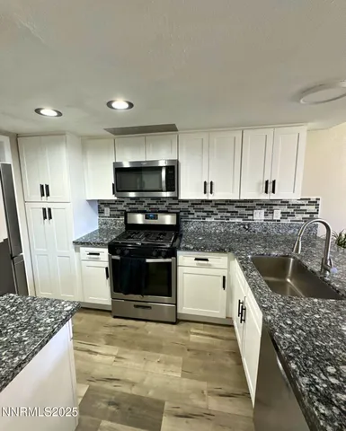 $2,095 | 1725 Catham Lane, Sparks, NV 89434