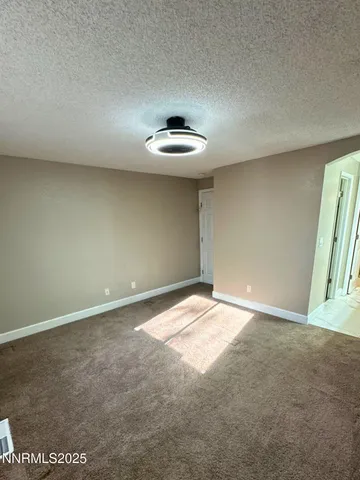 $2,095 | 1725 Catham Lane, Sparks, NV 89434