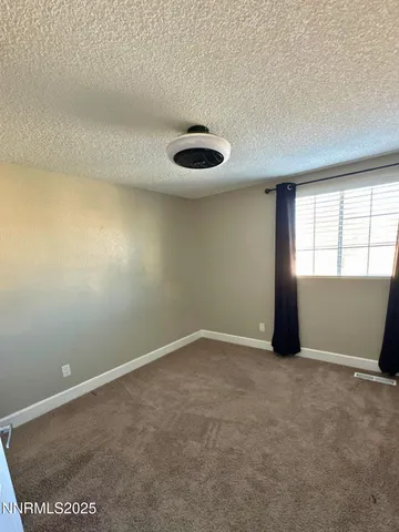 $2,095 | 1725 Catham Lane, Sparks, NV 89434