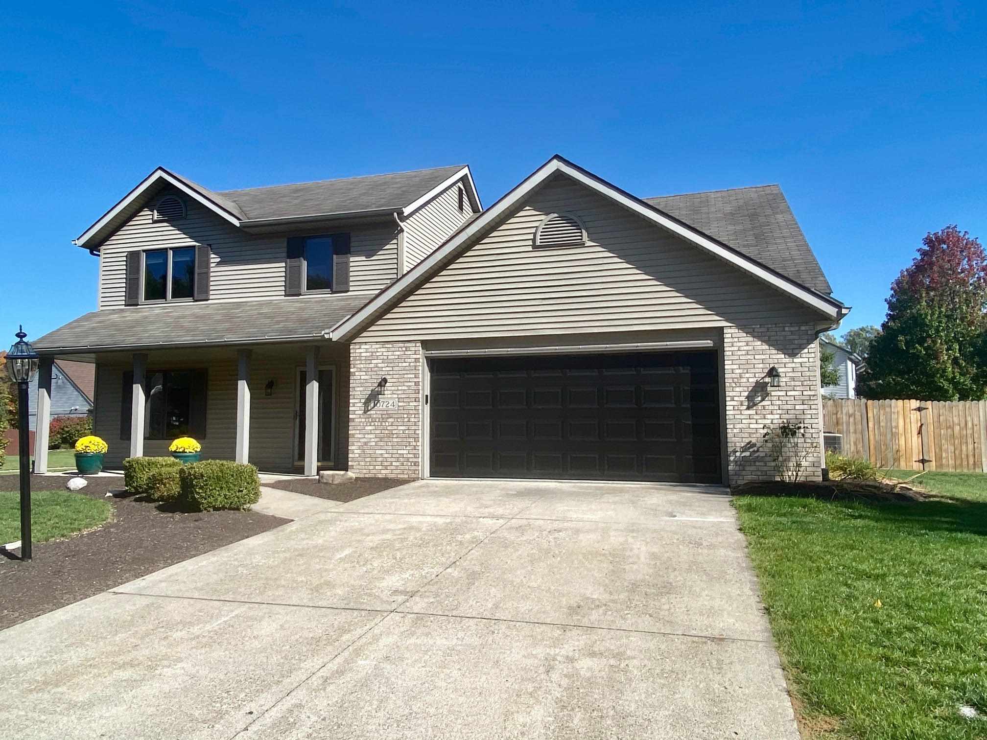 10724 Wild Ridge Place Fort Wayne, IN 46818 - Photo 2 of 22