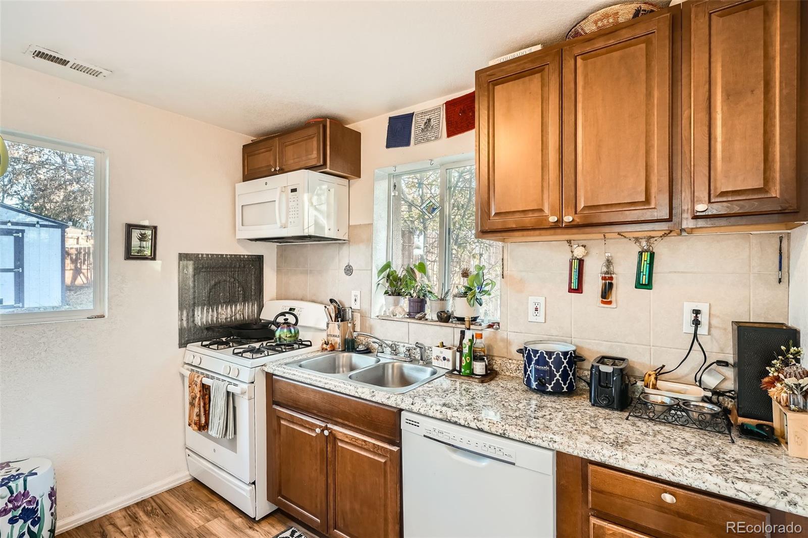 710 North Raleigh Street Denver, CO 80204 - Photo 4 of 11 Gallery Image 4