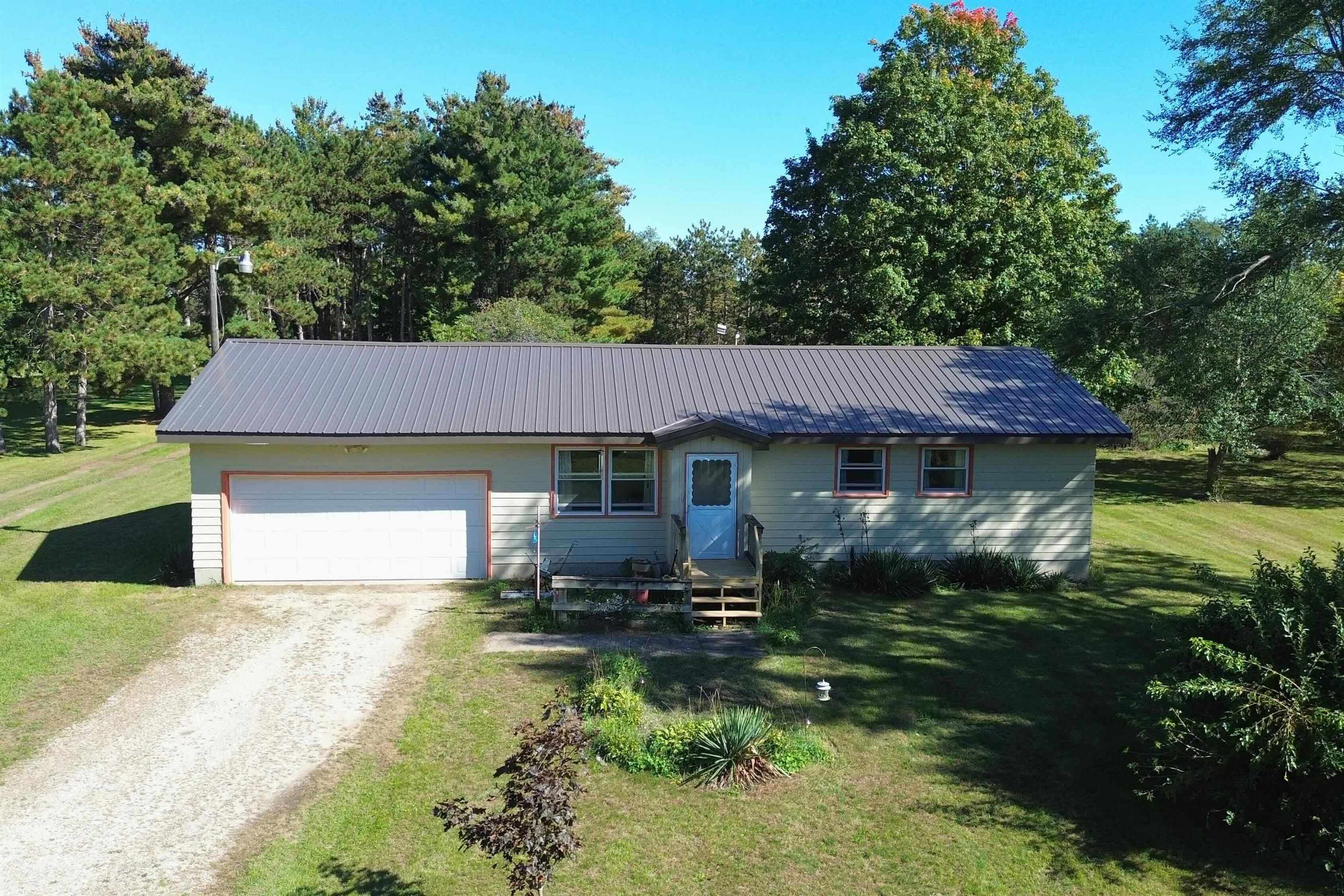 N2426 County Road Brodhead, WI 53520 - Photo 1 of 28 Gallery Image 1