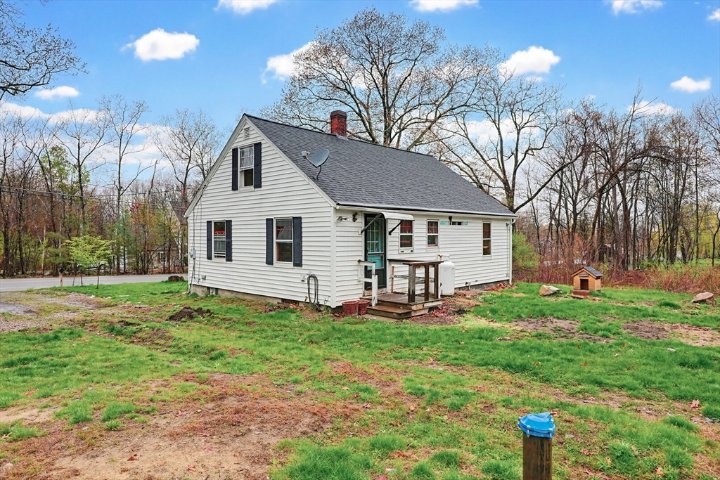 321 Townsend Hill Road Townsend, MA 01469 - Photo 26 of 34
