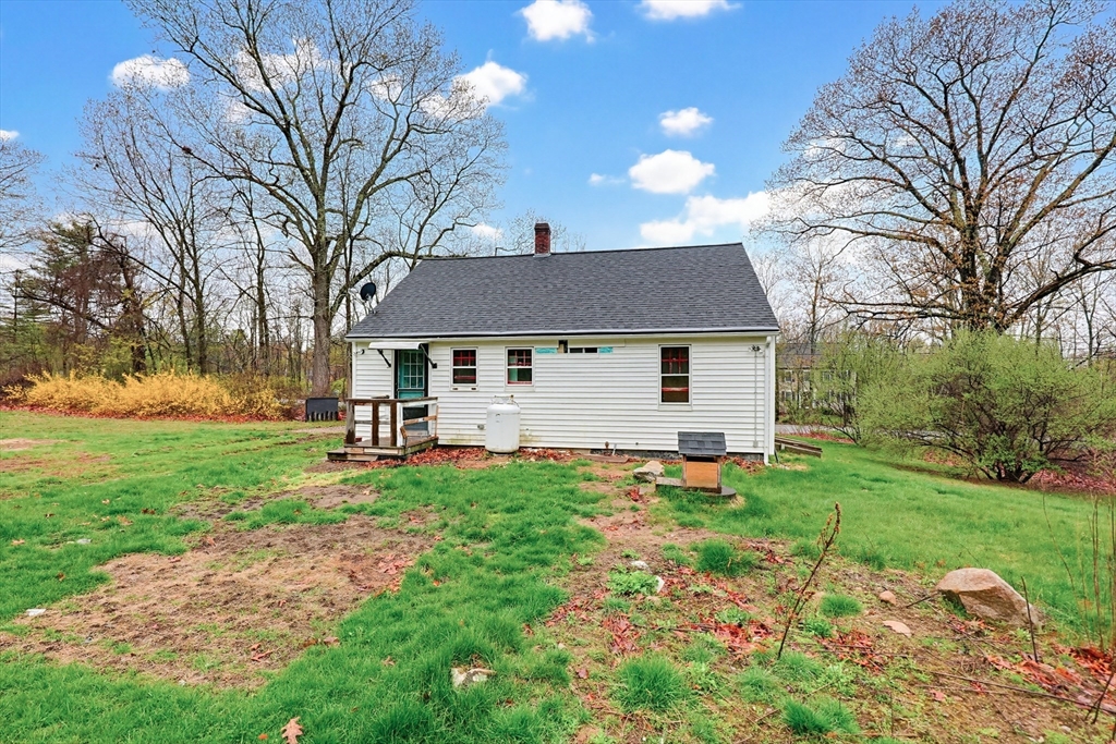 321 Townsend Hill Road Townsend, MA 01469 - Photo 28 of 34