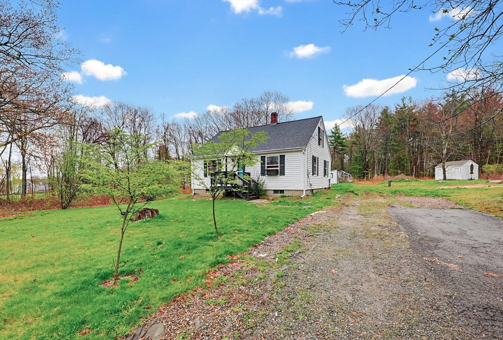 321 Townsend Hill Road Townsend, MA 01469 - Photo 33 of 34