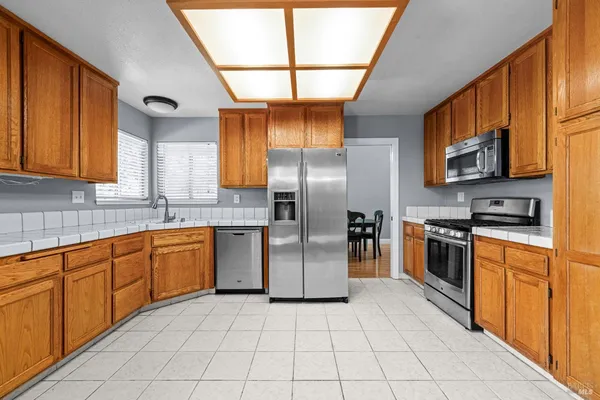 $799,000 | 1820 Howard Drive, Windsor, CA 95492