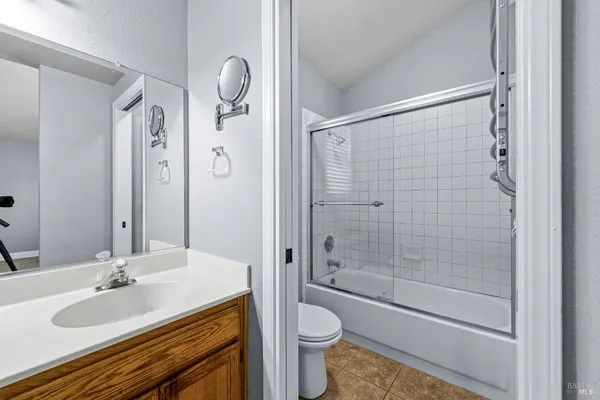 $799,000 | 1820 Howard Drive, Windsor, CA 95492