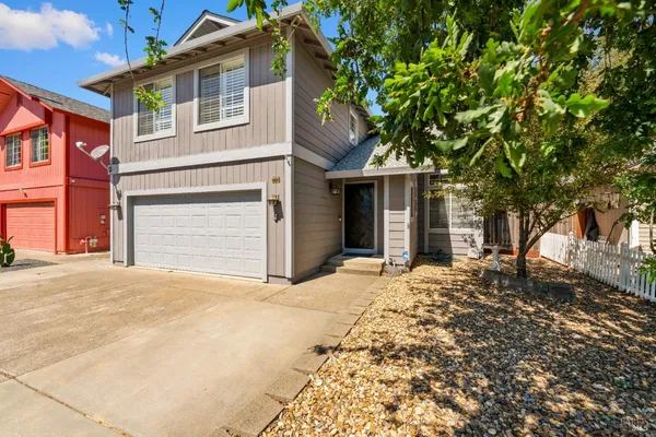 $799,000 | 1820 Howard Drive, Windsor, CA 95492