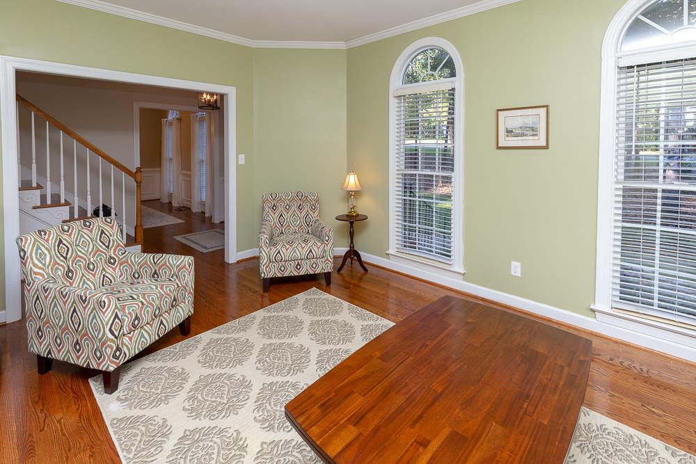 5909 North Hawthorne Way Raleigh, NC 27613 - Photo 10 of 25 Photo 10