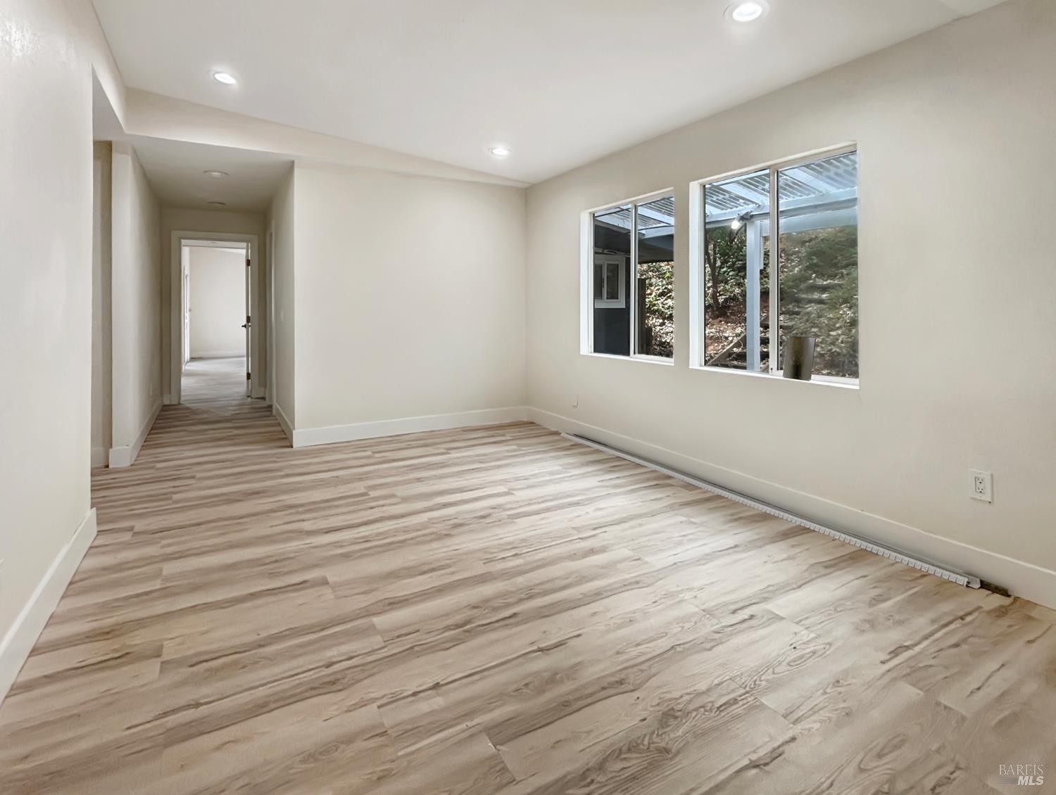 11690 Loch Lomond Road Middletown, CA 95461 - Photo 5 of 17 Gallery Image 5