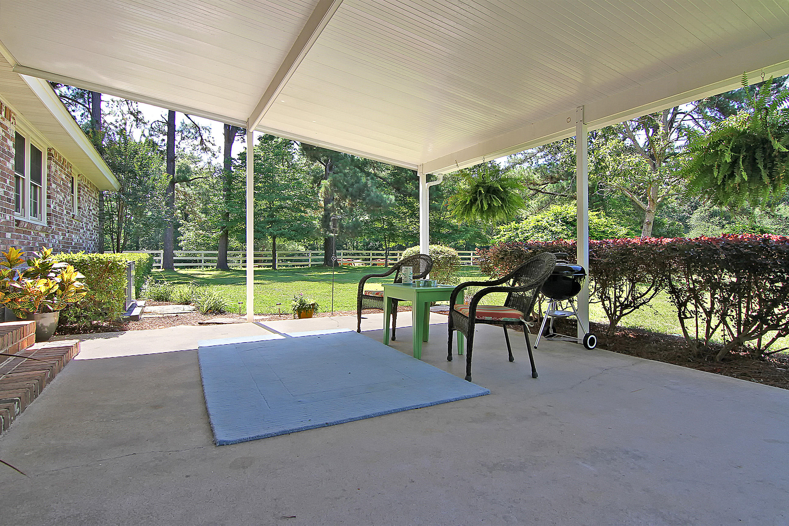 1016 Spring Hill Church Road Ridgeville, SC 29472 - Photo 27 of 49 Back Patio