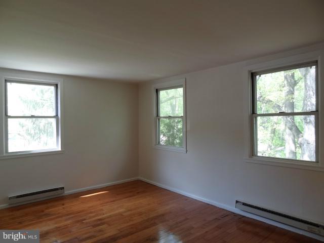 56 Ridge Road, Unit E Greenbelt, MD 20770 - Photo 5 of 8 Living Room