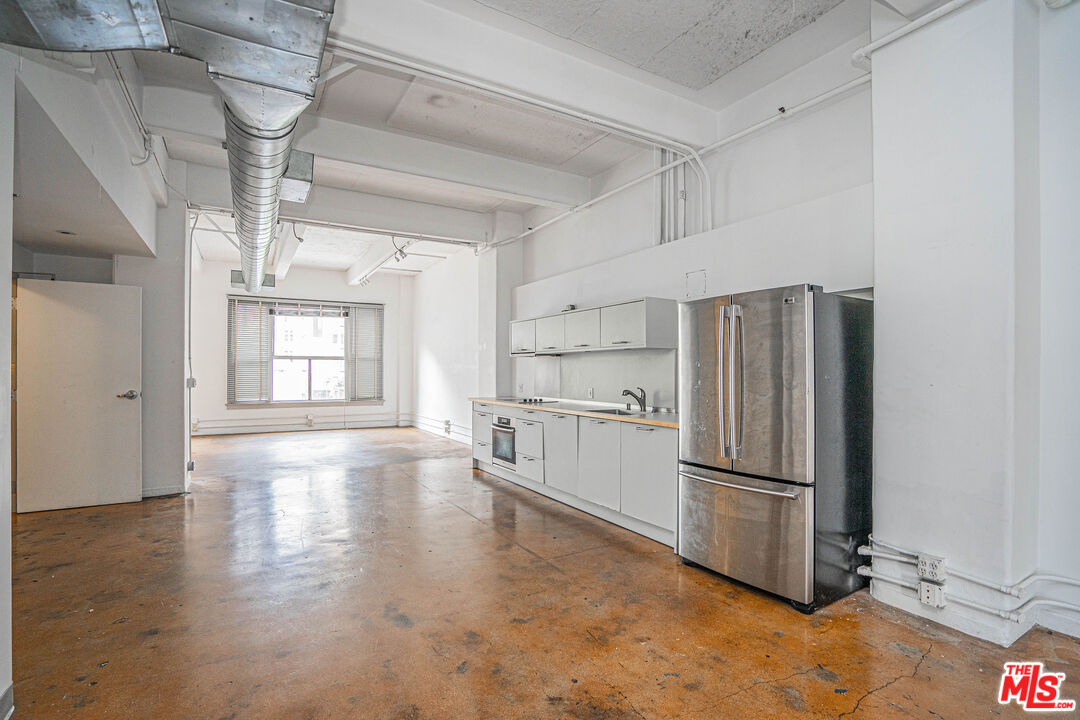 812 South Spring Street, Unit 2 Los Angeles, CA 90014 - Photo 13 of 28