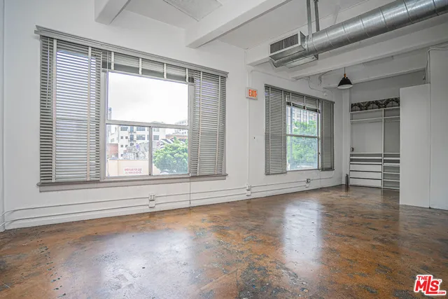 $3,800 | 812 South Spring Street, Unit 2, Los Angeles, CA 90014