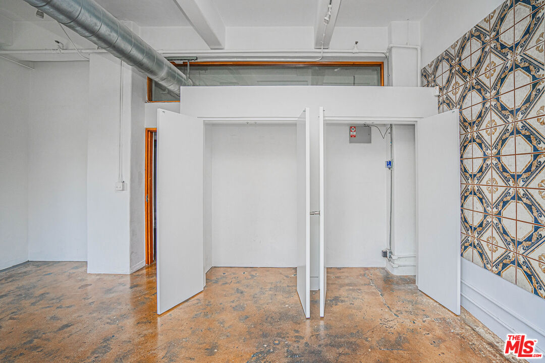 812 South Spring Street, Unit 2 Los Angeles, CA 90014 - Photo 21 of 28