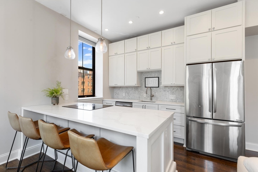 5 Appleton Street, Unit 2D Boston, MA 02116 - Photo 4 of 34