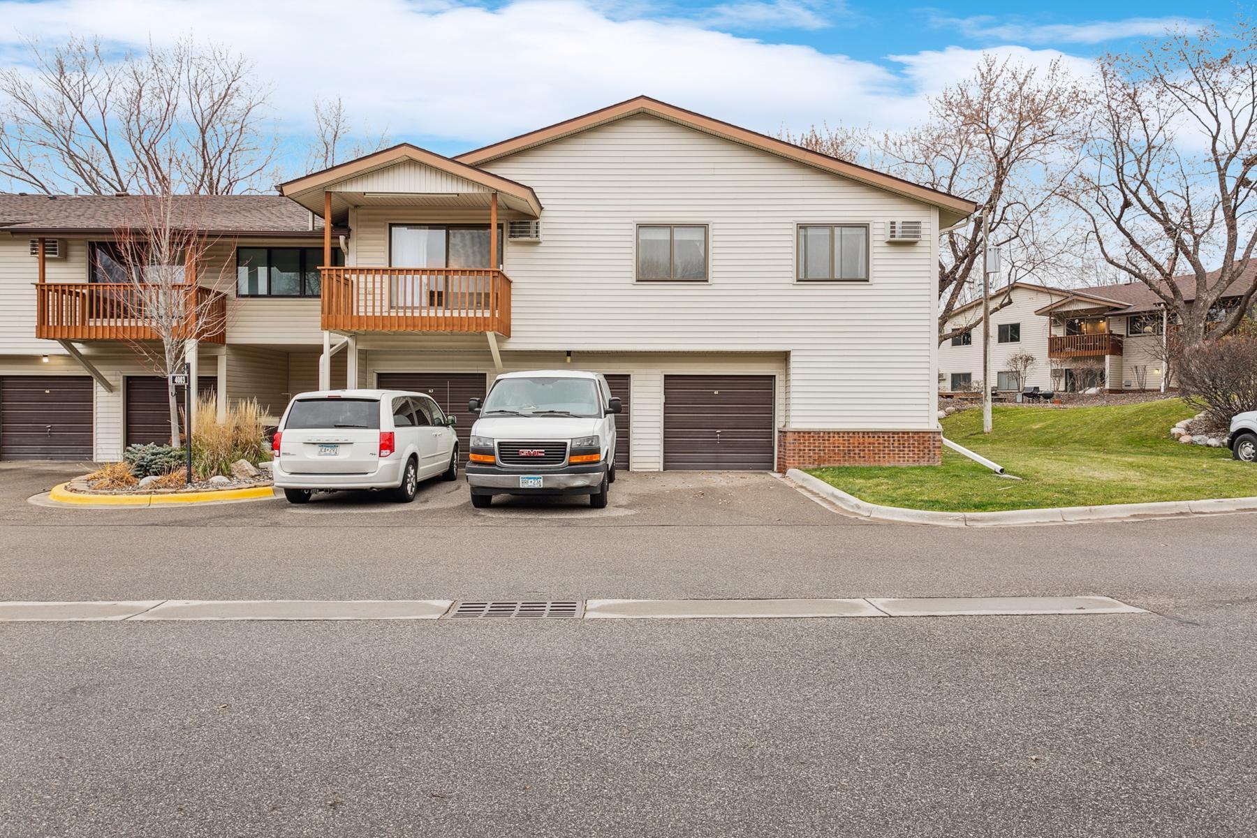 4003 Foss Road, Unit 208 St. Anthony, MN 55421 - Photo 1 of 1