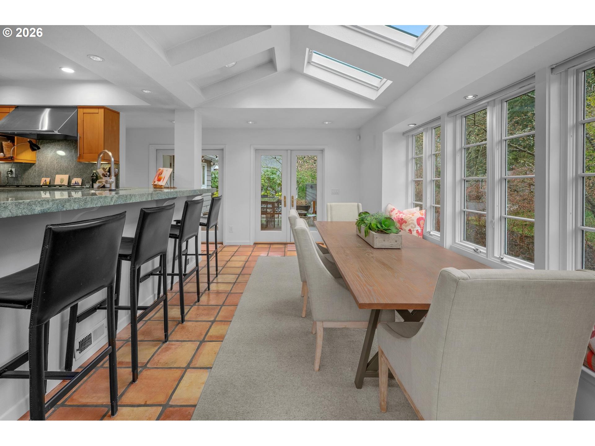 2878 Northwest Cumberland Road Portland, OR 97210 - Photo 22 of 46 Gallery Image 22