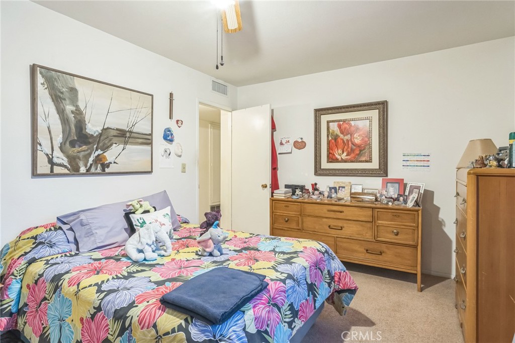 26231 Foxgrove Road Menifee, CA 92586 - Photo 5 of 15